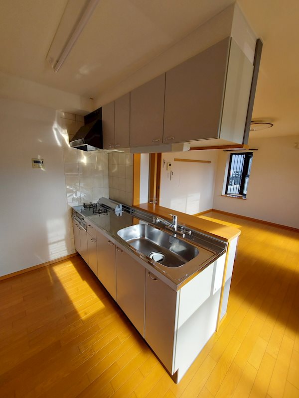 キッチン　101参照