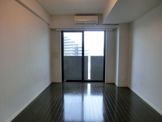 居室・リビング　☆6帖の居室☆