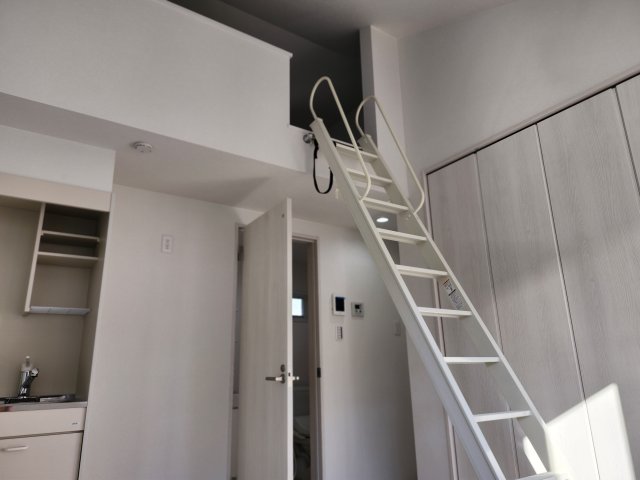 その他　ロフト付きのため、天井が高く、部屋が広く感じます。