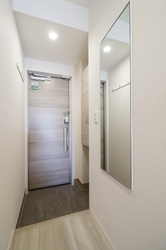 玄関　図面と現状に相違がある場合には現状を優先