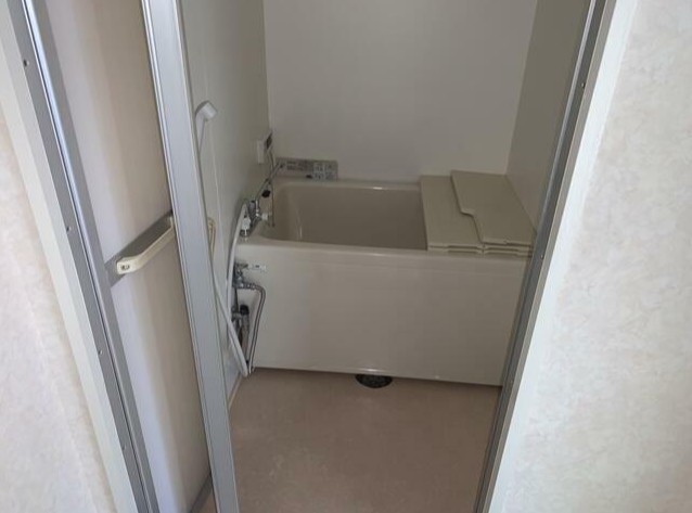 バス・シャワールーム　追い焚き