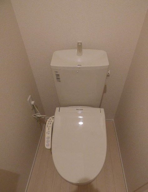 トイレ　※別部屋　参考写真