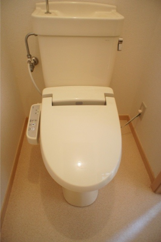 トイレ　図面と現状に相違がある場合には現状を優先