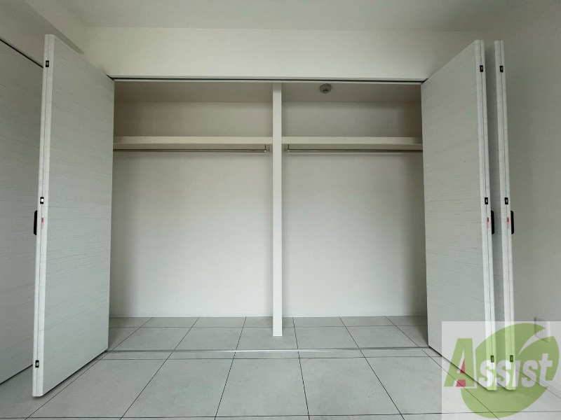 収納　洋室にはクローゼットがあるのですっきり片付きそうです。