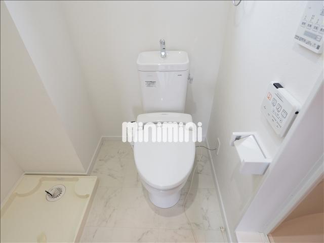 トイレ　清潔感のあるトイレです