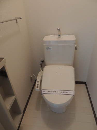 トイレ　ウォシュレット付きのお手洗い★