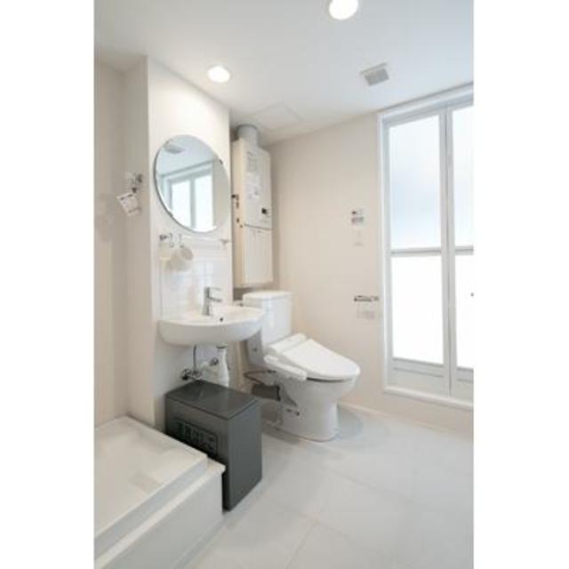 洗面設備　※写真は同タイプ住戸です。