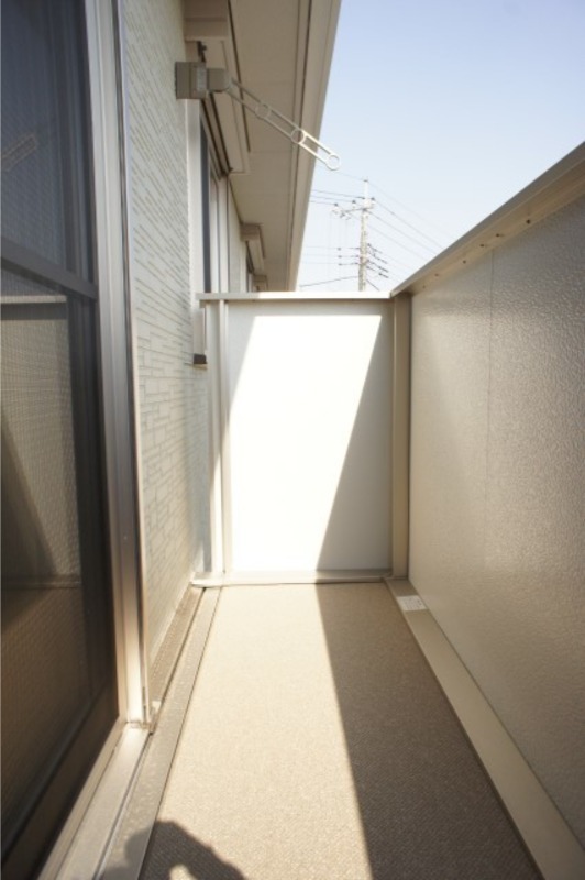 バルコニー　図面と現状に相違がある場合には現状を優先