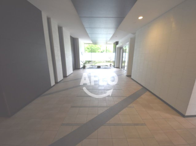 ロビー　グラマシー京橋　ロビー