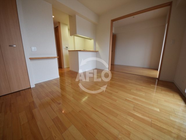 居室・リビング　グラマシー京橋　リビング