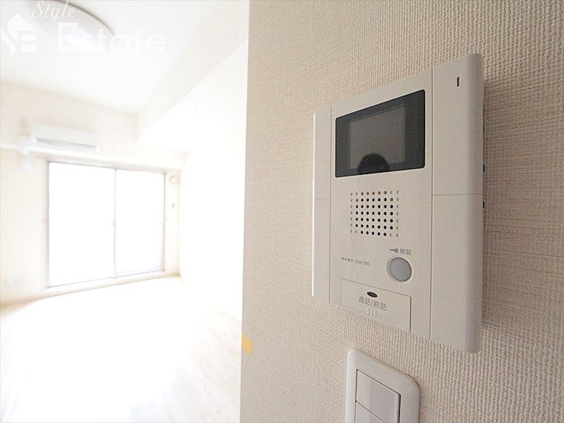 セキュリティ　モニター付きインターホン
