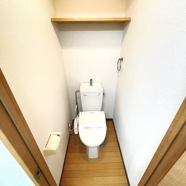 トイレ　別部屋参考写真