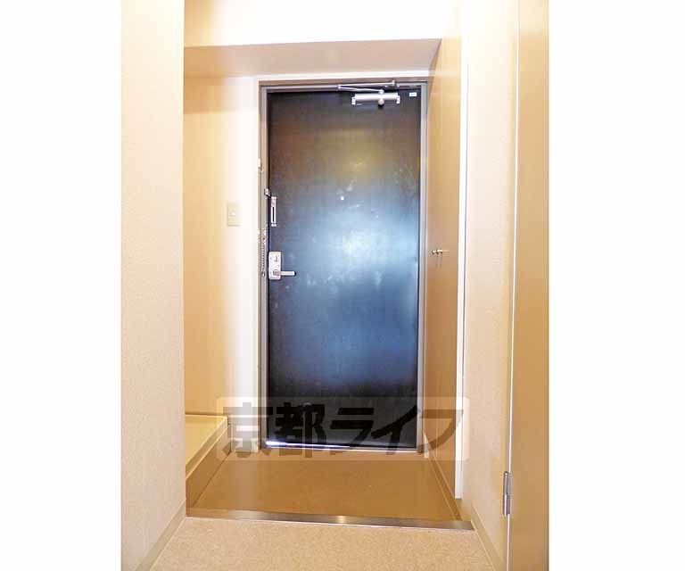 玄関　玄関です。