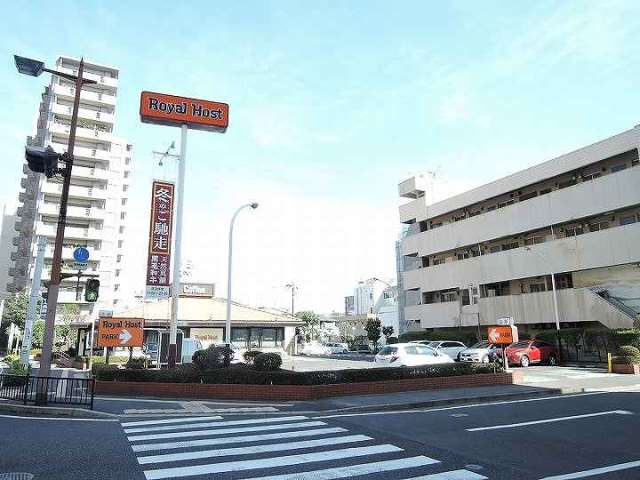 飲食店　ロイヤルホスト西鹿児島店（飲食店）まで292m