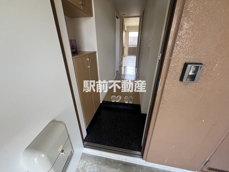 玄関　同建物別部屋
