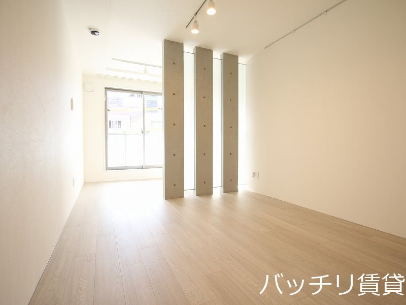 居室・リビング　同型イメージの為、現状を優先致します。