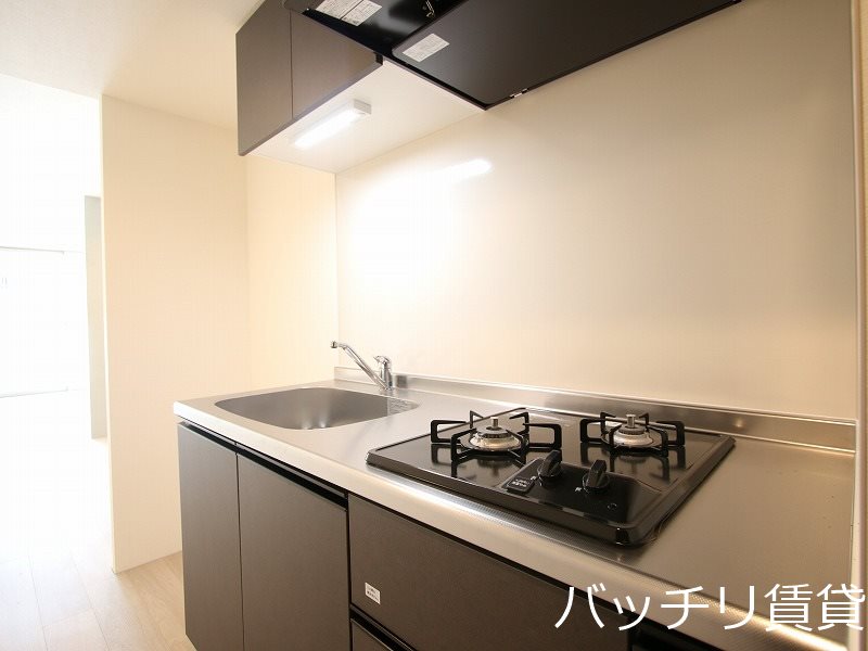 キッチン　同型イメージの為、現状を優先致します。