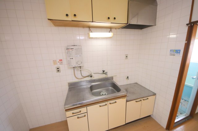 三輪マンションのキッチン写真