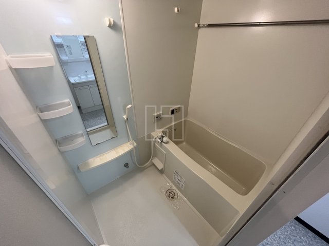 バス・シャワールーム　幸田マンション幸町　浴室