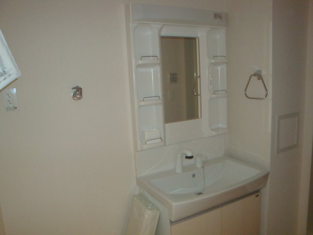 洗面設備　洗髪洗面化粧台