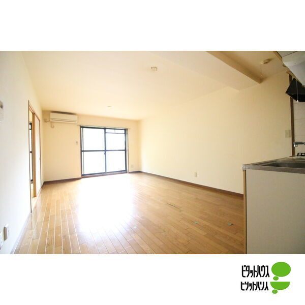 居室・リビング　他号室の写真です。