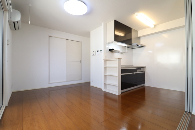 居室・リビング　リビング