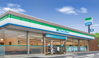 コンビニ　ファミリーマート大江駅前店（コンビニ）まで348m
