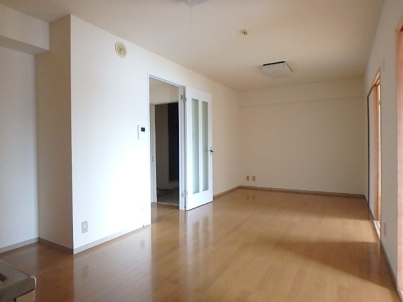 居室・リビング　図面と現状に相違がある場合には現状を優先