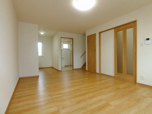 居室・リビング　☆13.9帖の広々としたリビングです！