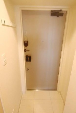 玄関　☆フックかけ付き玄関☆