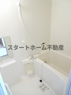 バス・シャワールーム　お風呂で日々の疲れを落としましょう