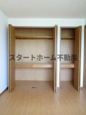 収納　たっぷりとした収納スペースです