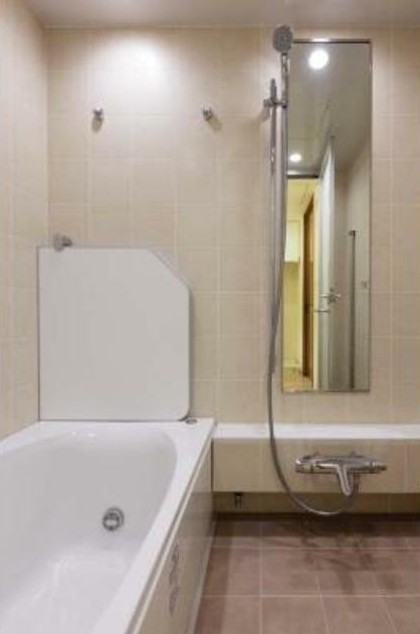 バス・シャワールーム　別のタイプのお部屋です