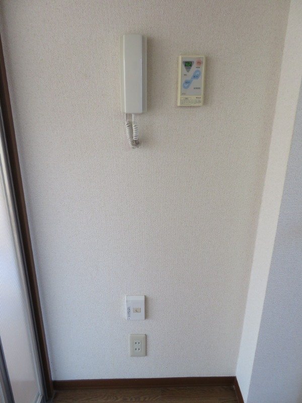 セキュリティ　※別号室の写真となります。