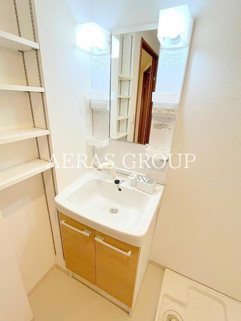 洗面設備　同仕様