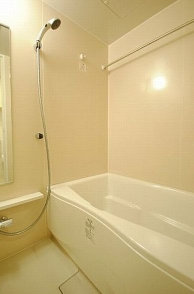 バス・シャワールーム　※別部屋参考写真