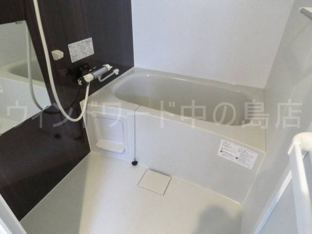 バス・シャワールーム　詳細は、ウィンドワード中の島店までご相談下さい。