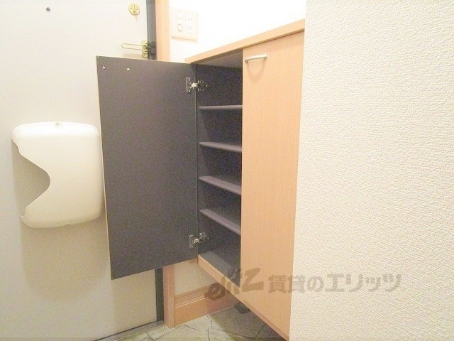 収納　下駄箱