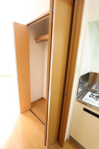 玄関　収納もある玄関です