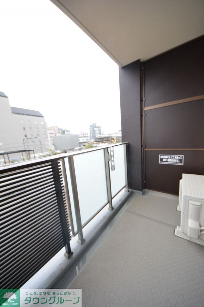 バルコニー　バルコニー