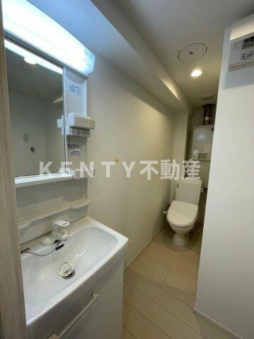 洗面設備　広い洗面スペース