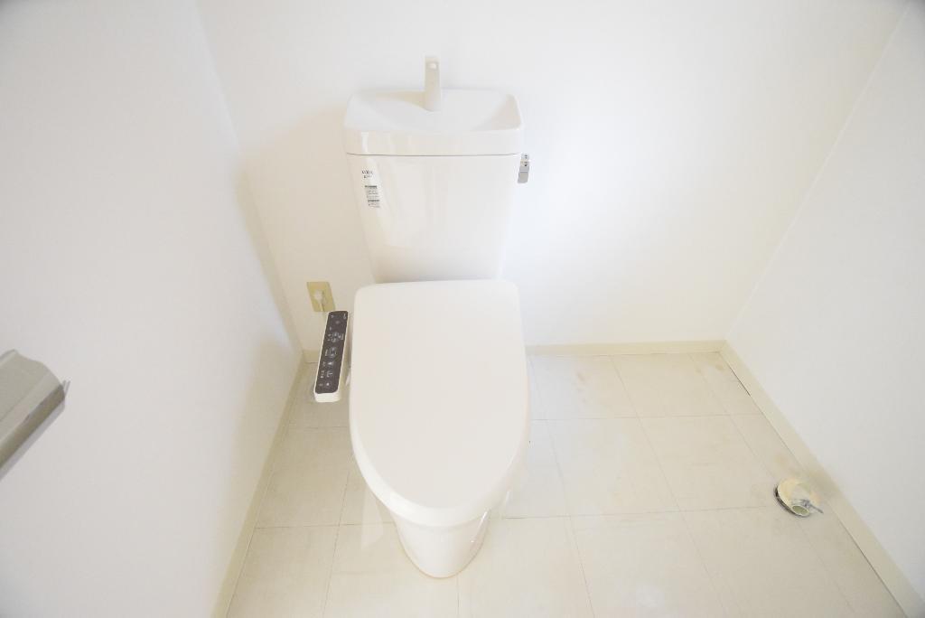 トイレ　シャワー付トイレ