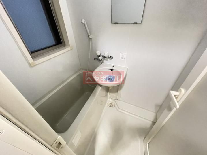 バス・シャワールーム　バス