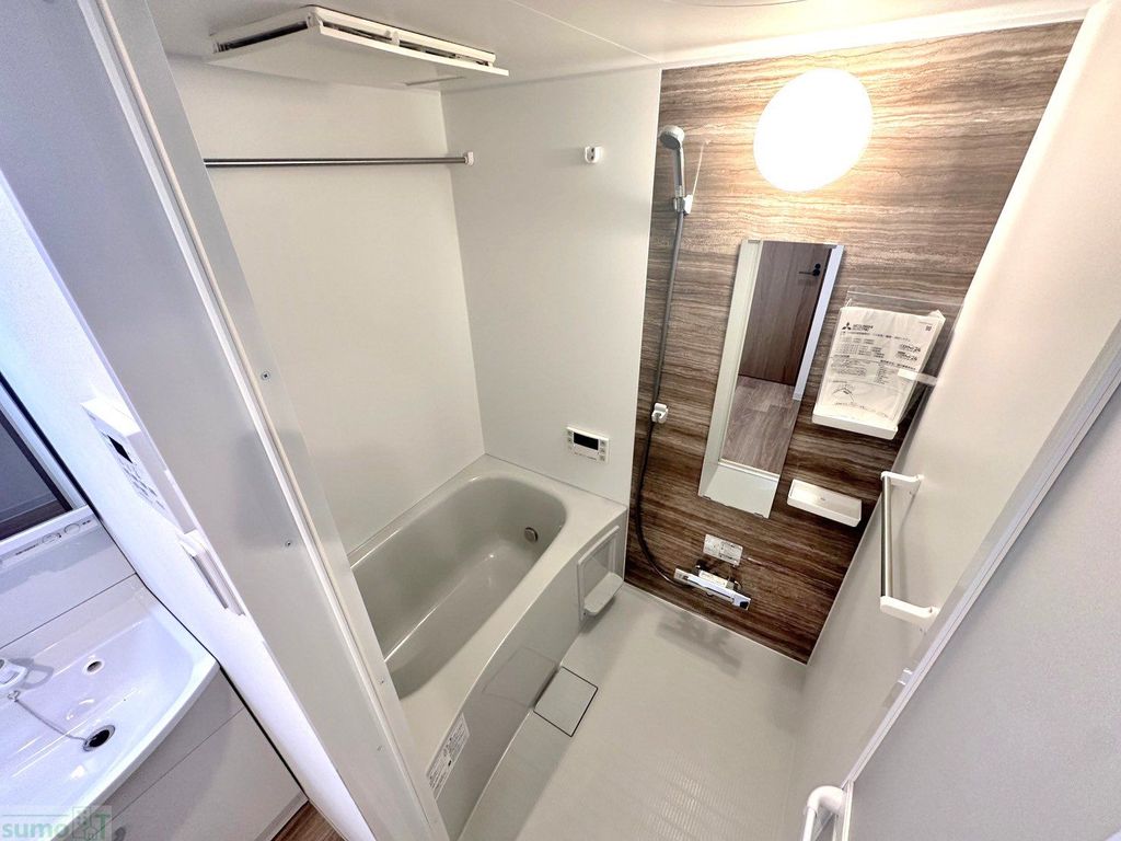 バス・シャワールーム　バルコニー