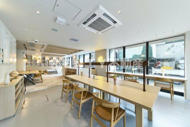 ロビー　コワーキングスペース