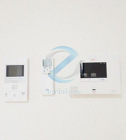 セキュリティ　モニター付きインターホン