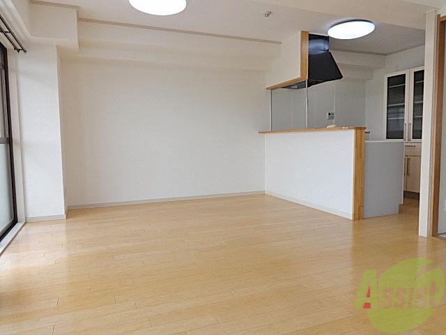 居室・リビング　リノベーション済みなのでピカピカのきれいなお部屋ですよ