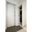 玄関　同シリーズ施工イメージ