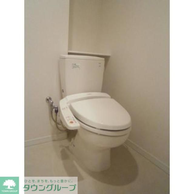 トイレ　※写真は同タイプ住戸です。