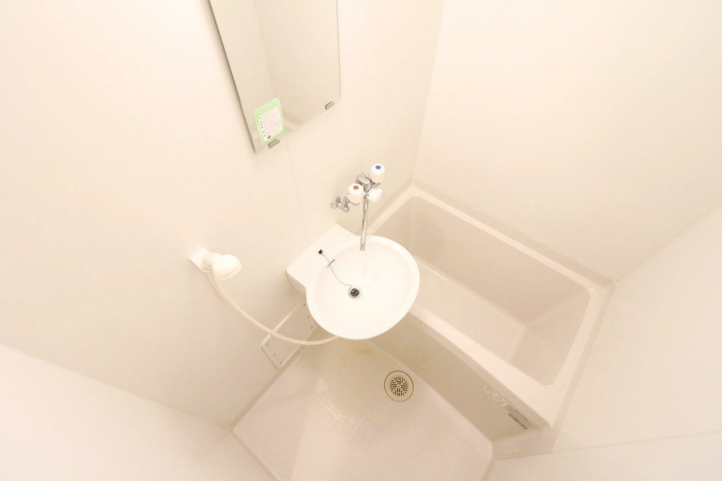 バス・シャワールーム　※写真と現状が異なる場合は現状を優先